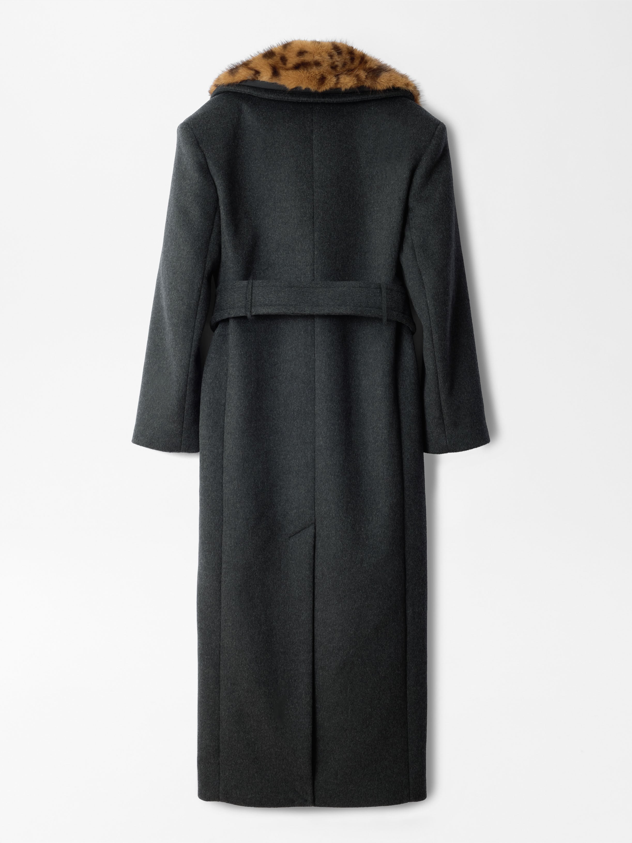 LE MANTEAU FERNANDO