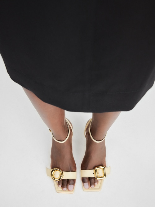 The Regalo sandals