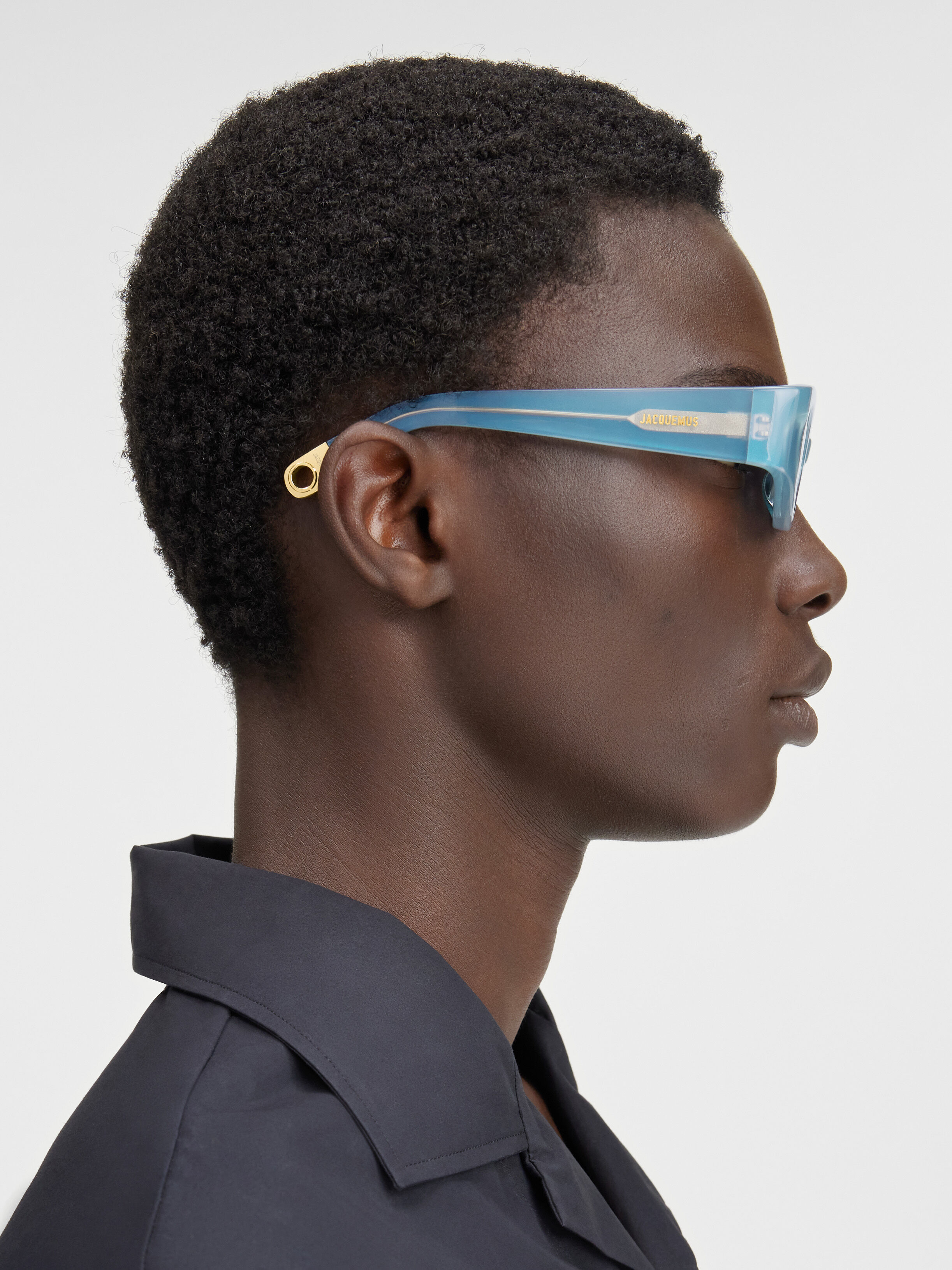 The Ovalo sunglasses by JACQUEMUS | Official website