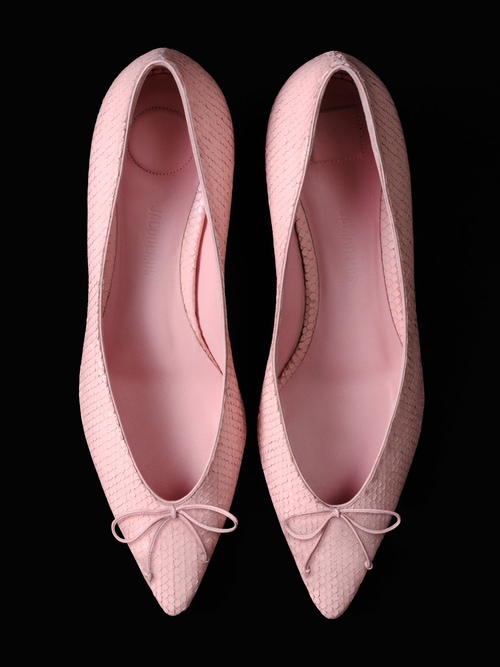 The low Tourni heels