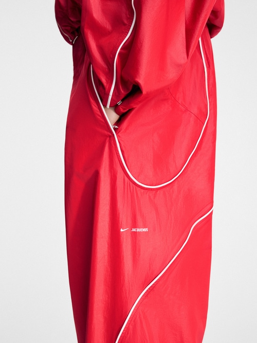The JACQUEMUS+NIKE track pants