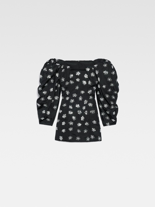 The embroidered Taffetas dress
