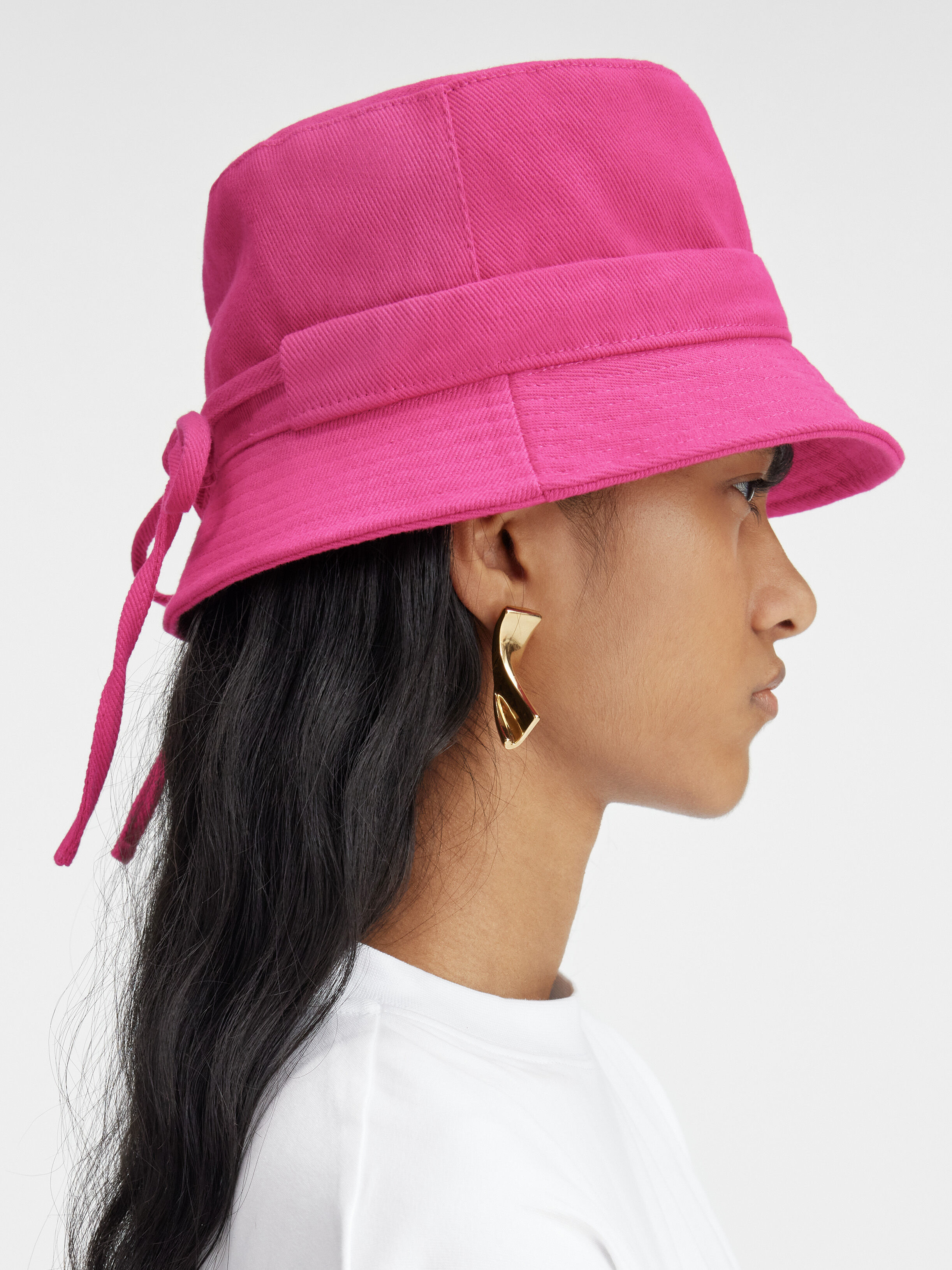 The Gadjo bucket hat by JACQUEMUS | Official website