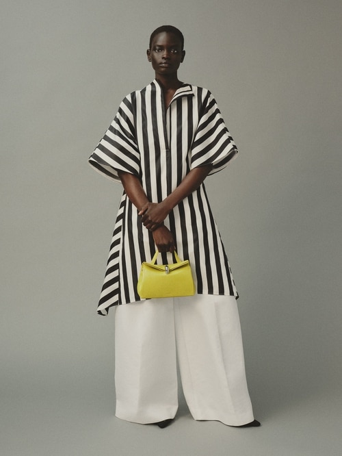 Le petit Val&eacute;rie