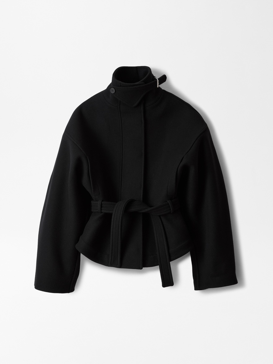 The Ciro coat by Jacquemus