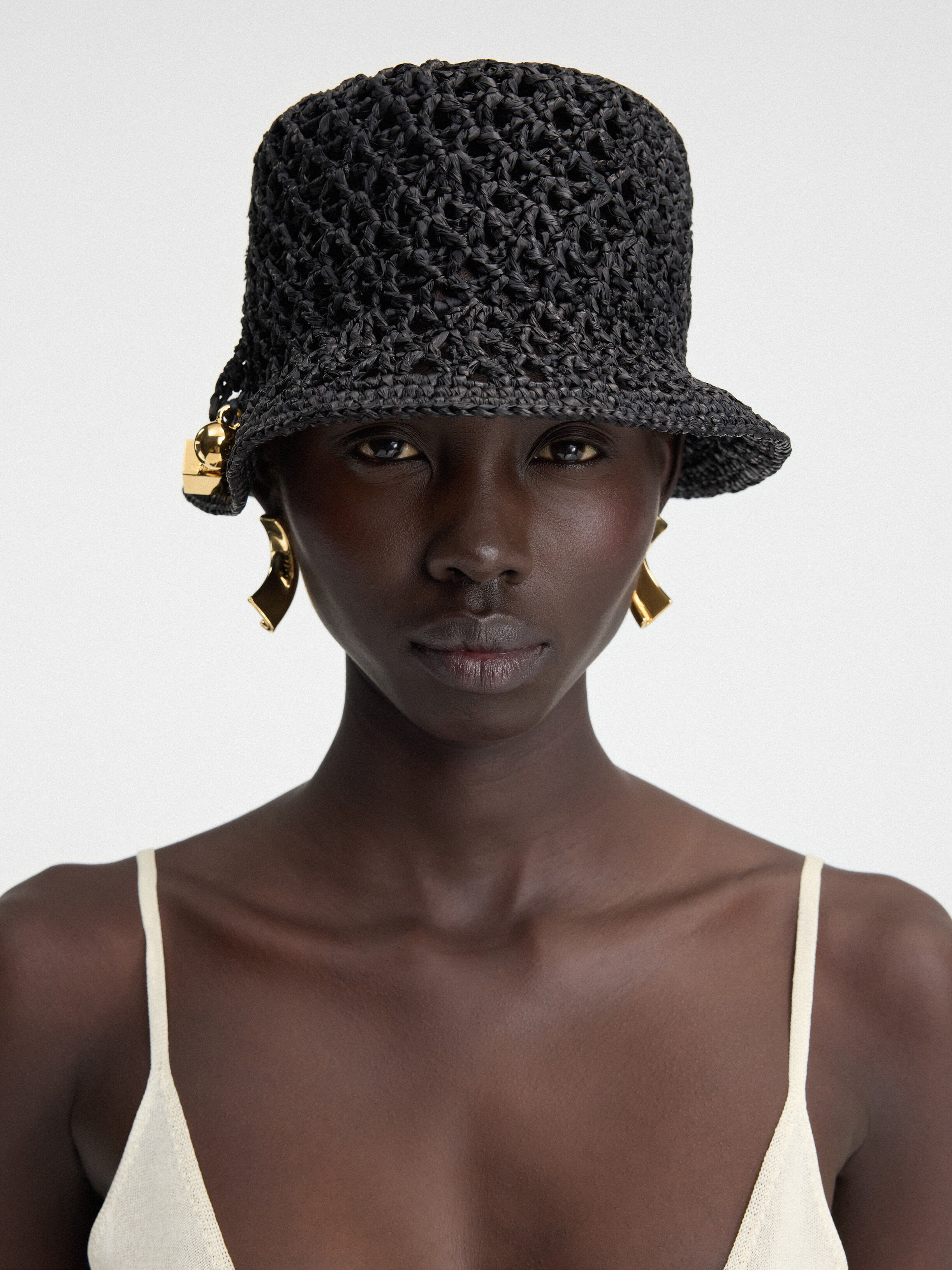 The Spiaggia bucket hat by JACQUEMUS | Official website