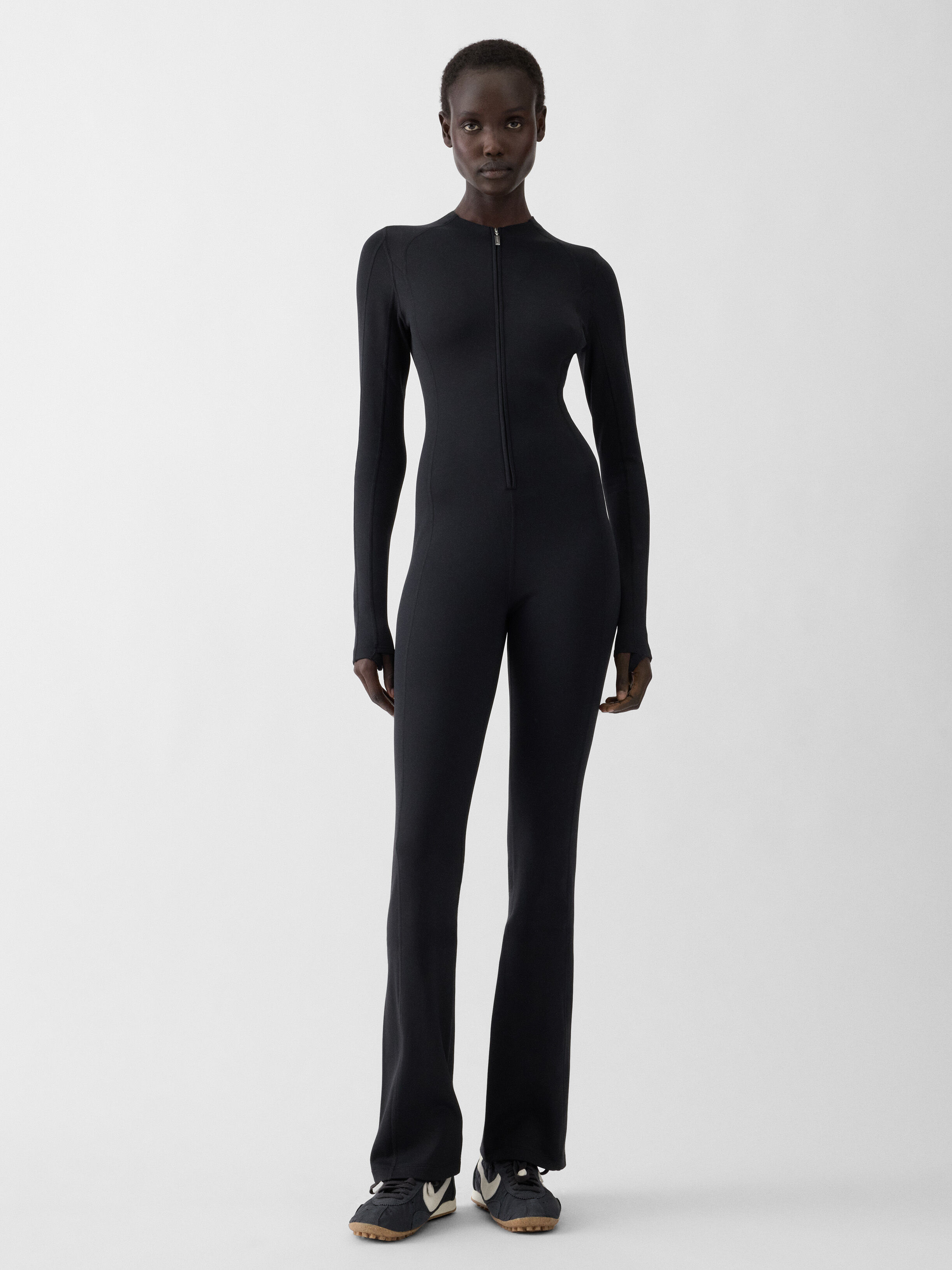 スキースーツJacquemus + Nike by JACQUEMUS | Official website