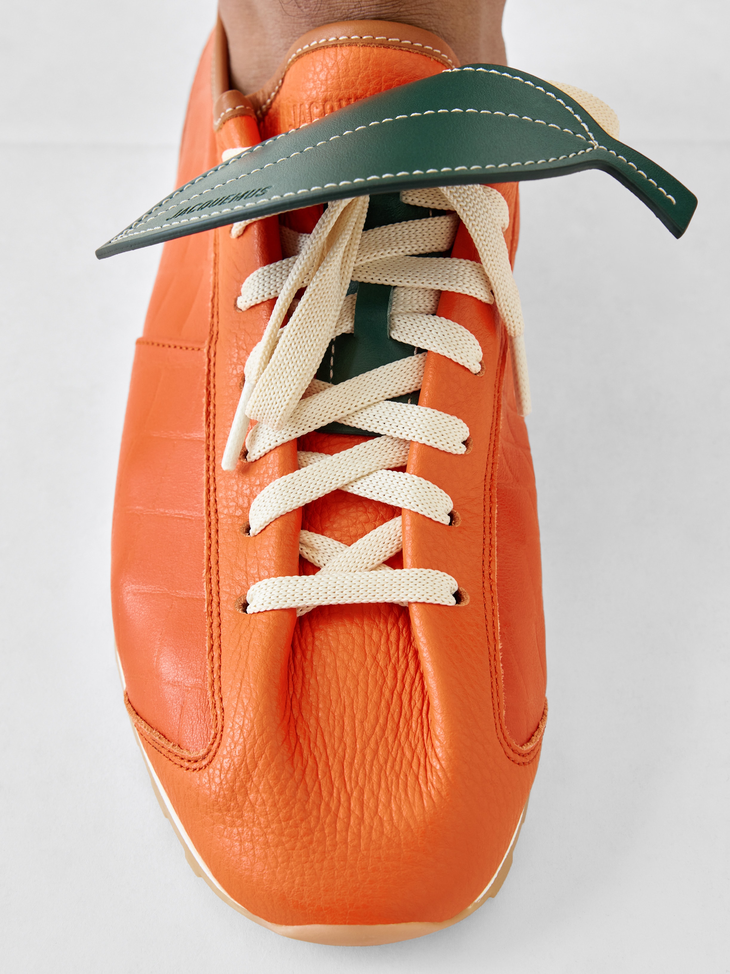LES TENNIS