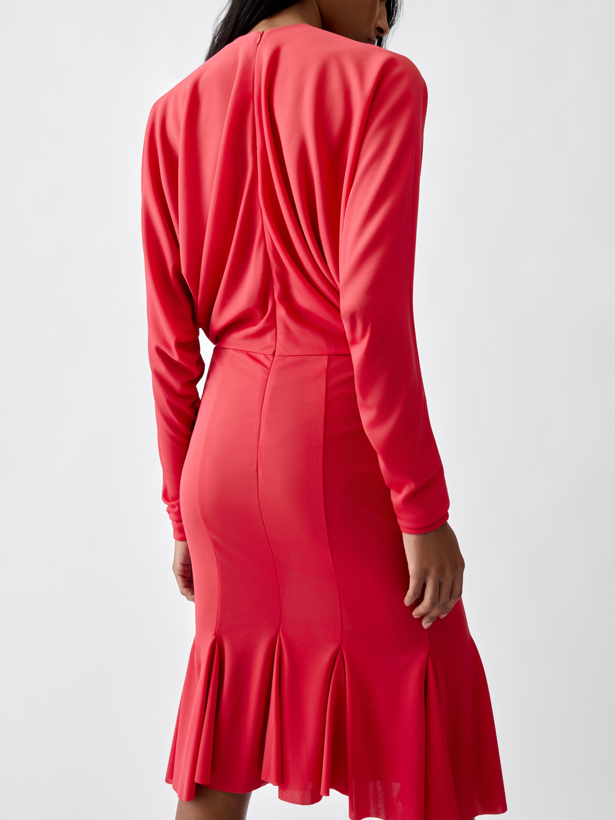 LA ROBE LOSANGE