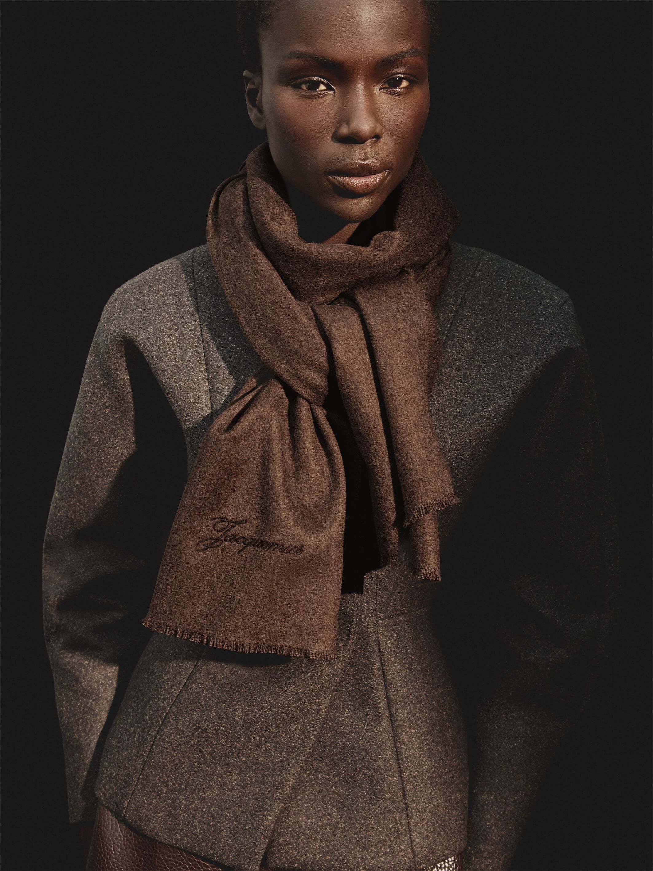 Scarves, Beanies & Gloves - Women - JACQUEMUS | Official website