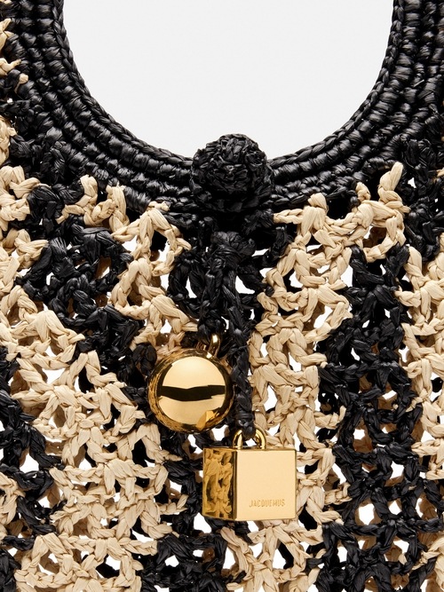 A pequena mala redonda Spiaggia