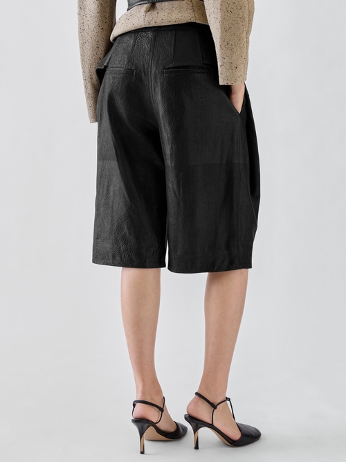 The Cubisto leather shorts