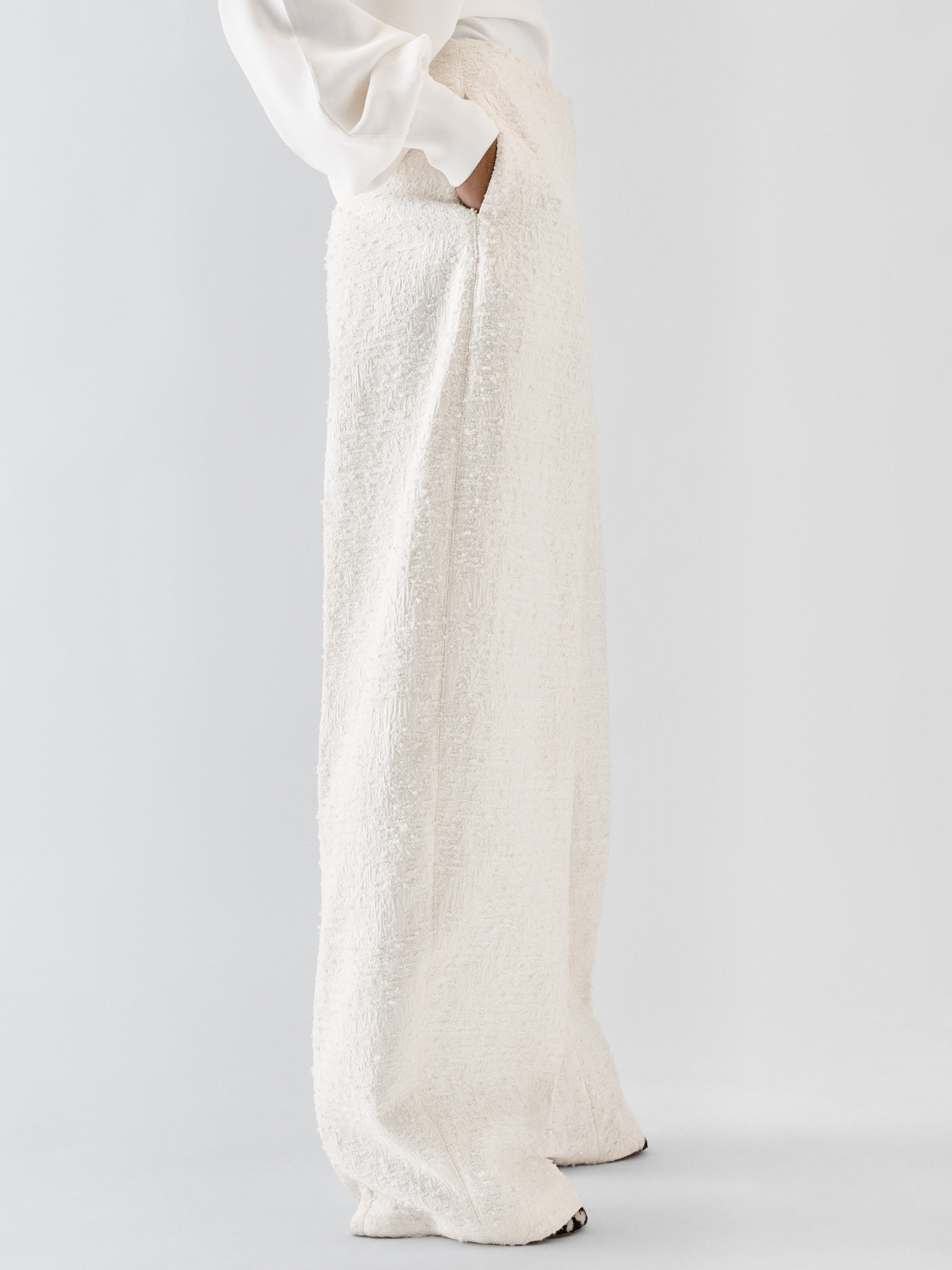 LE PANTALON CURVO