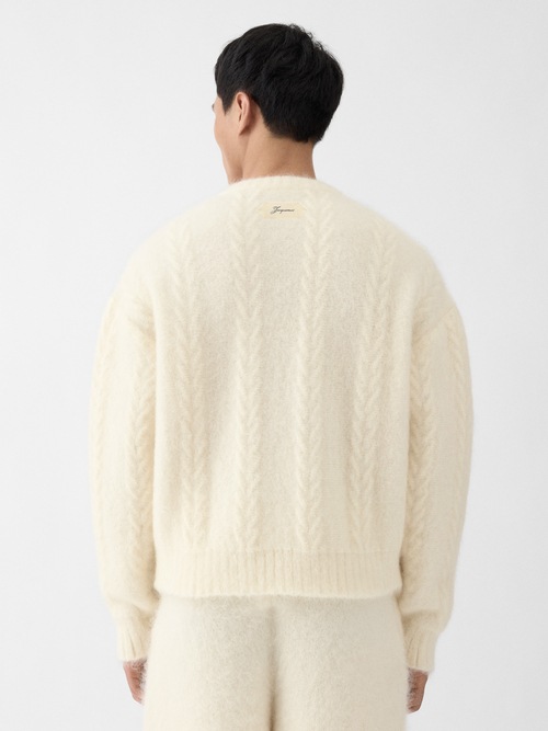 The Nuvola sweater