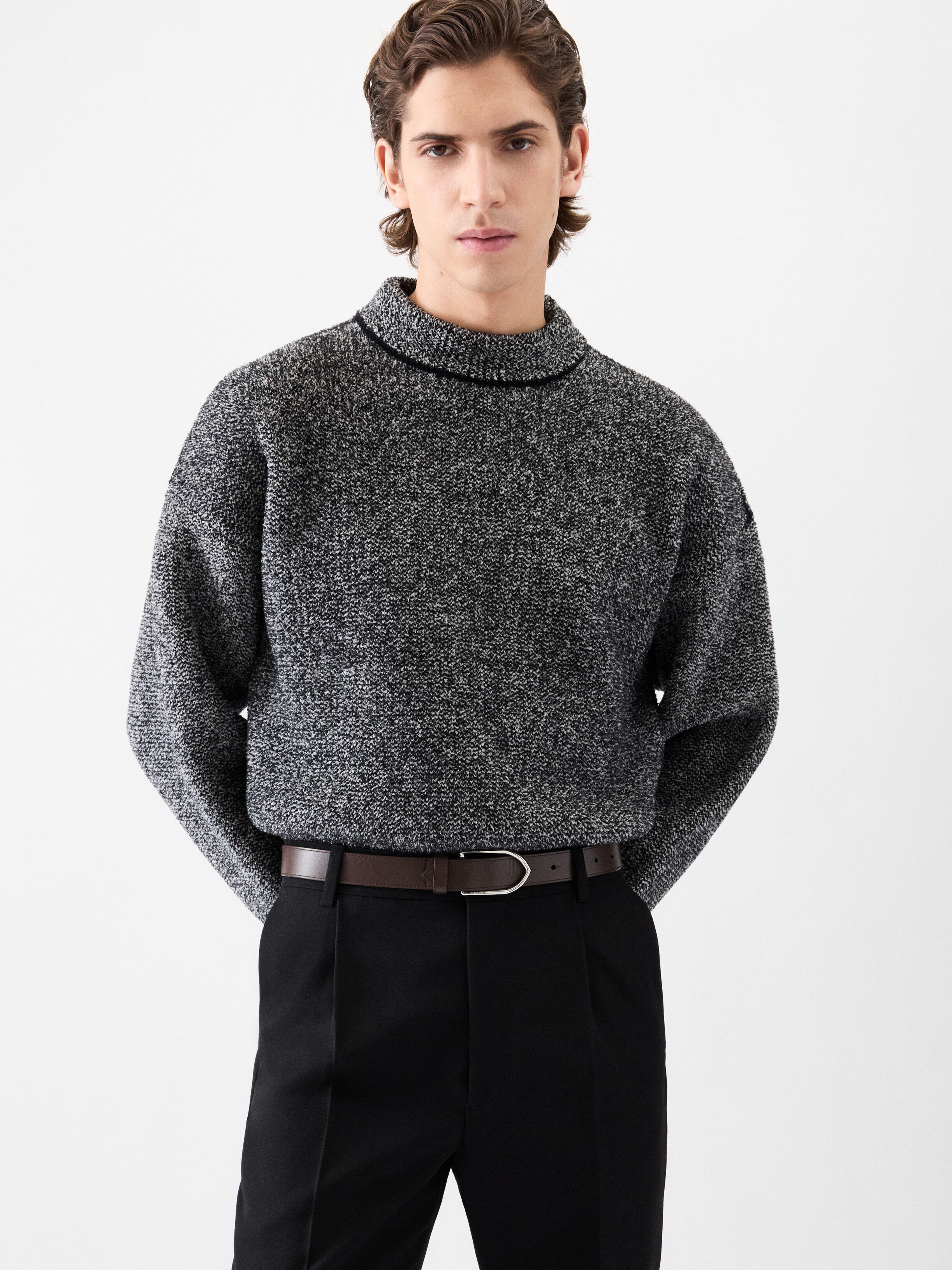 新品 JACQUEMUS 23aw ニットポロ M 芸能人着 シャギー メンズ The Curvo knit by JACQUEMUS | Official website