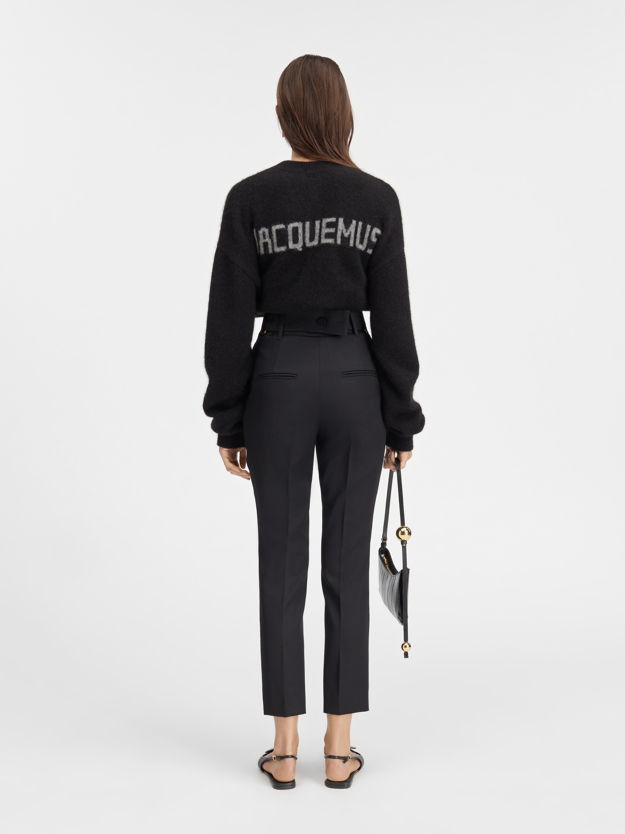 LE PANTALON COURT