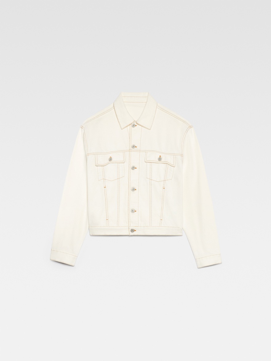 LA VESTE DE-N&Icirc;MES