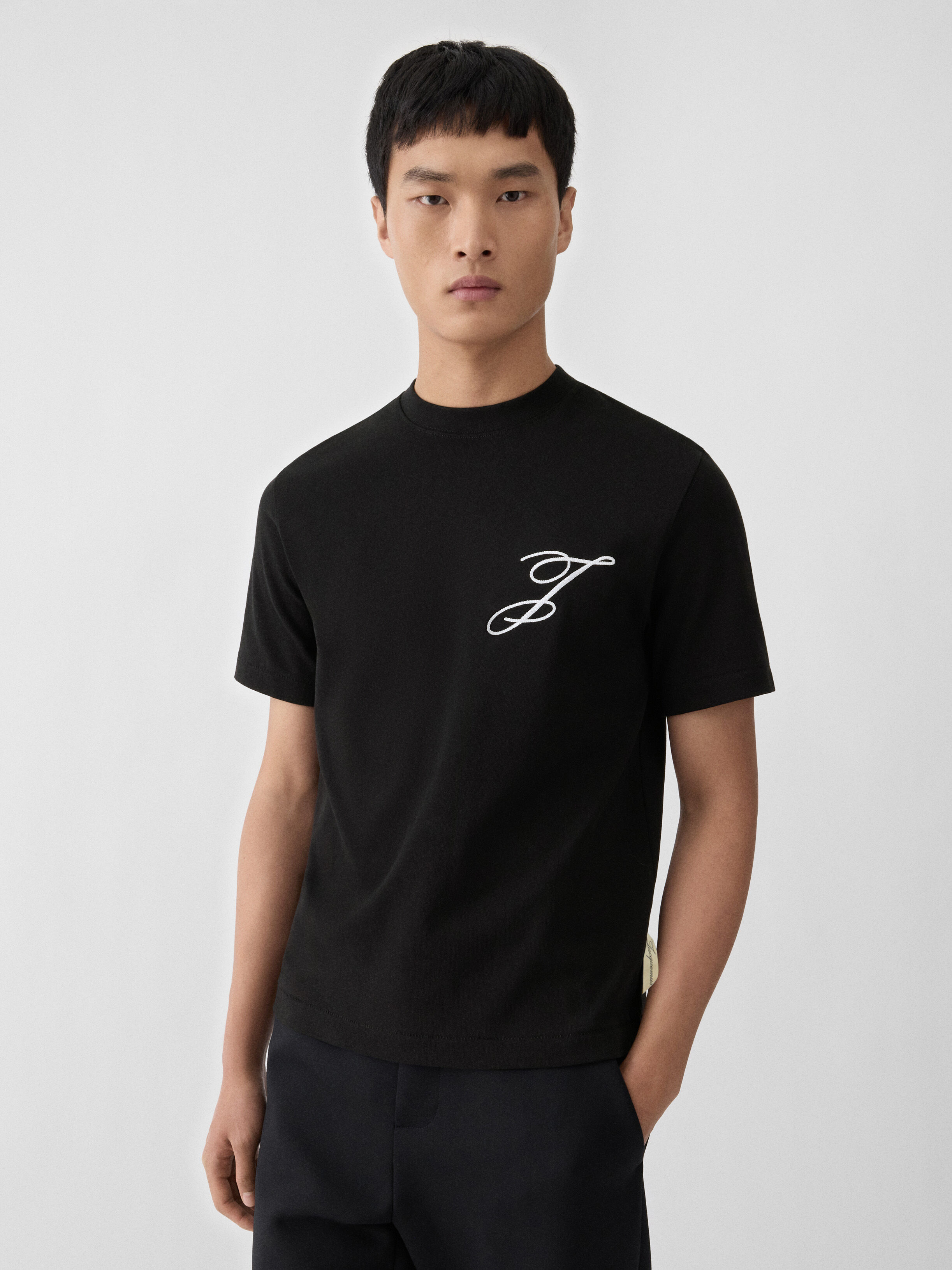 The Logo t-shirt by JACQUEMUS | Official website