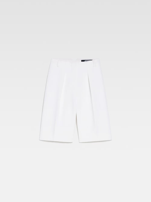 Las bermudas Ovalo