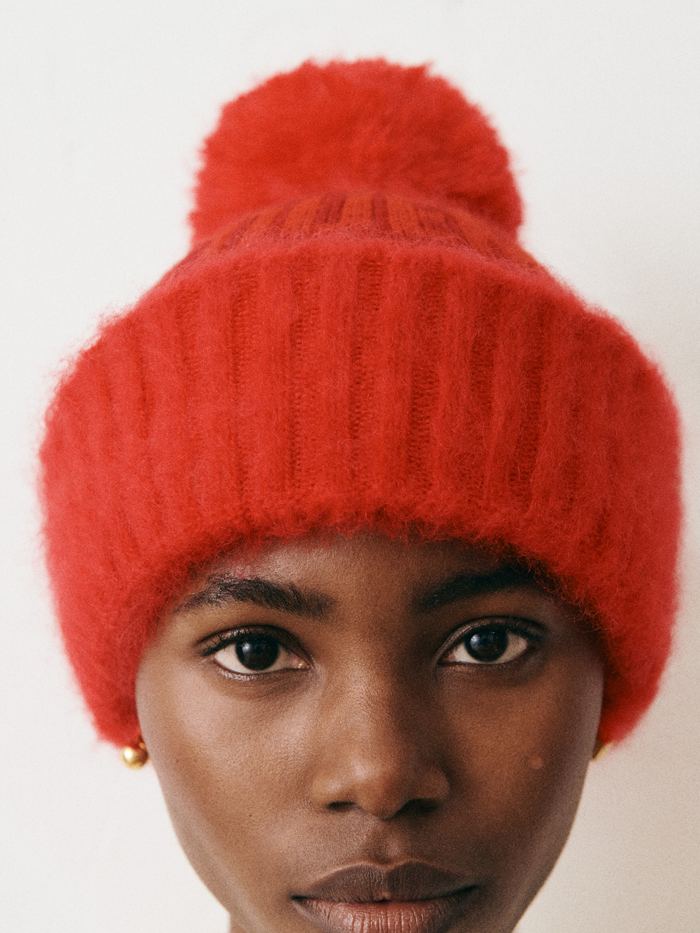 JACQUEMUS ビーニー　ニット帽　　　　　　　　　　　ジャックムス J ビーニー by JACQUEMUS | Official website