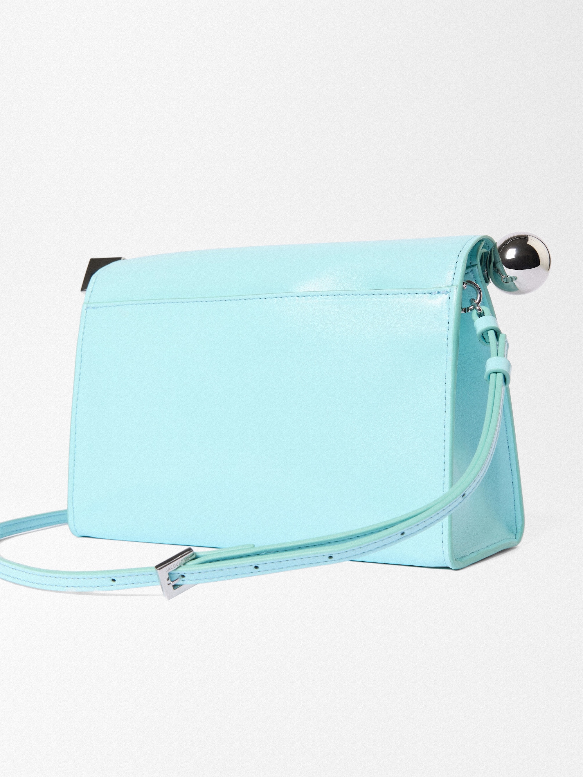 LE SAC ROND CARRE