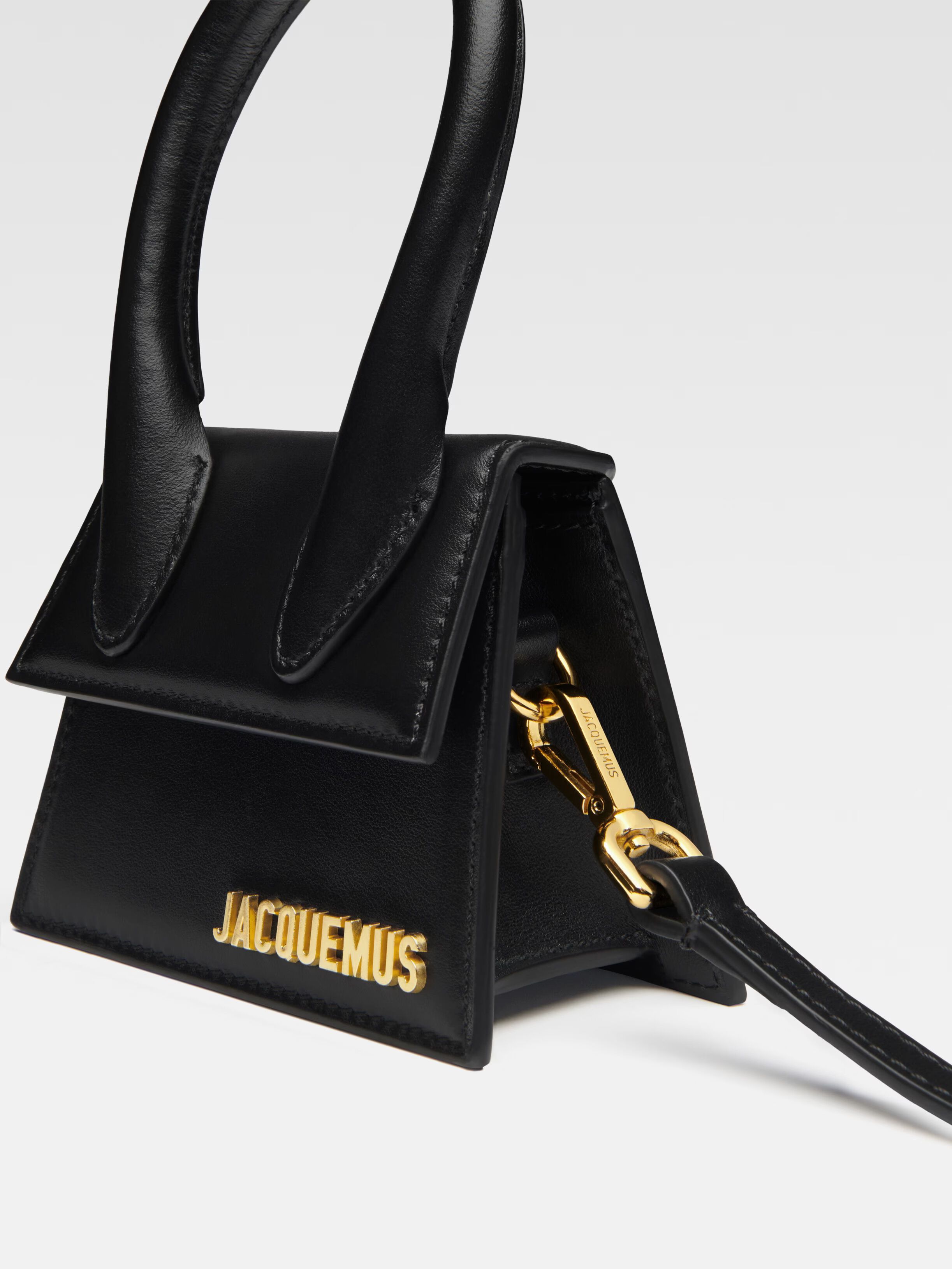 Le Chiquito black - LES CLASSIQUES | JACQUEMUS Official Website