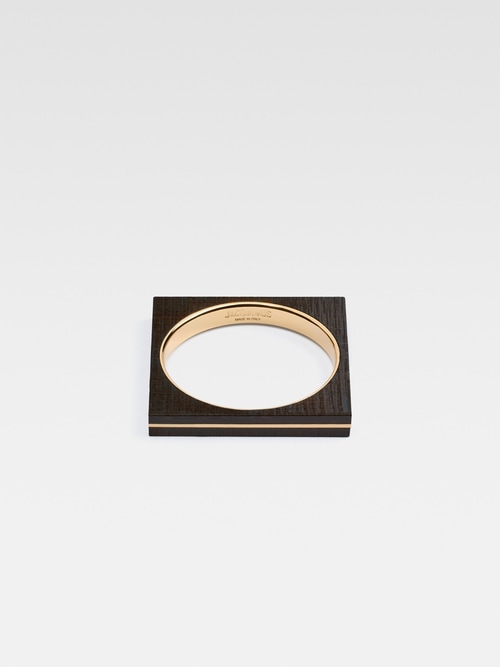 The Carr&eacute; bracelet