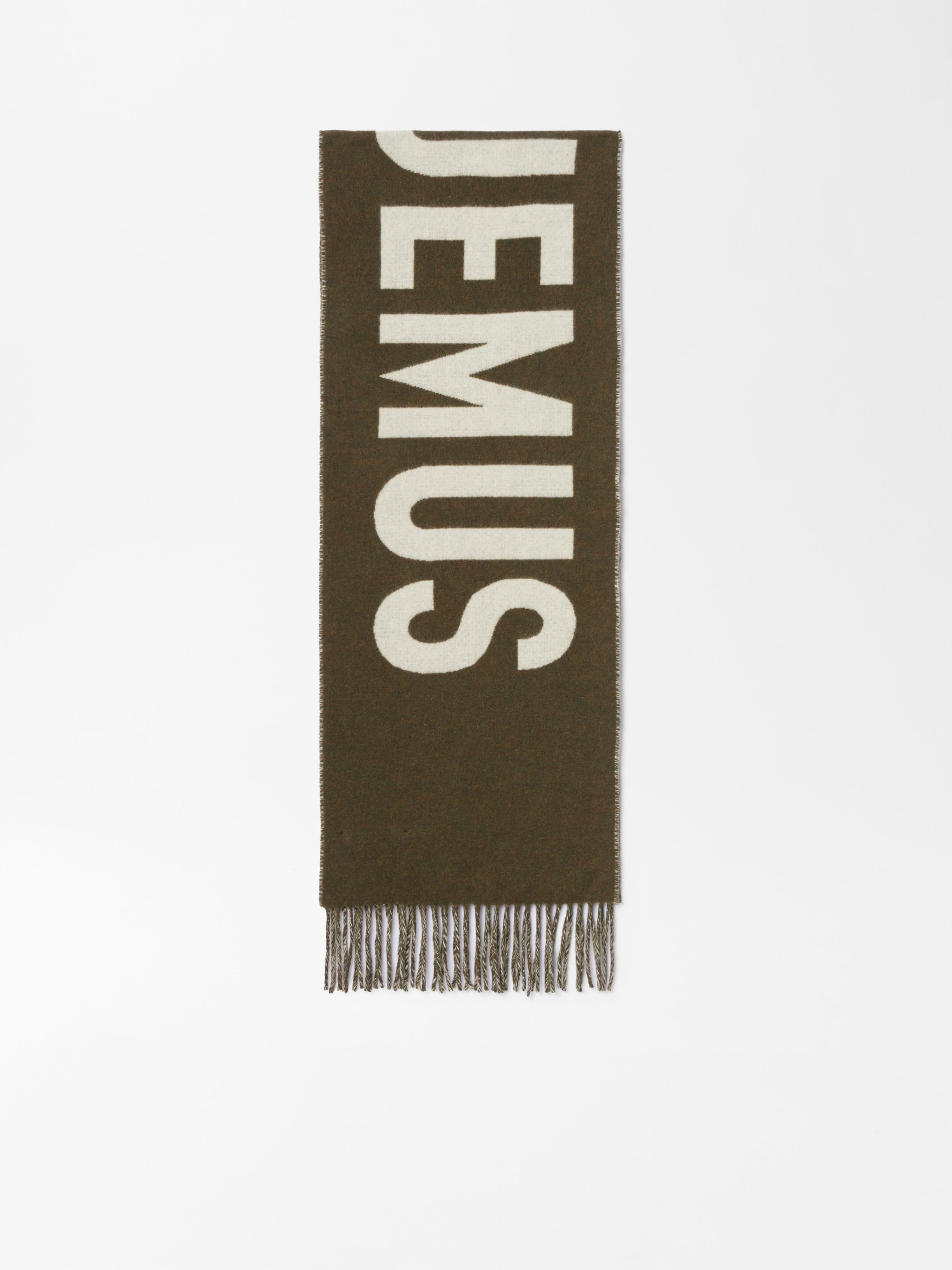 L'ECHARPE JACQUEMUS