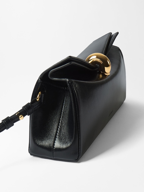 The Val&eacute;rie clutch