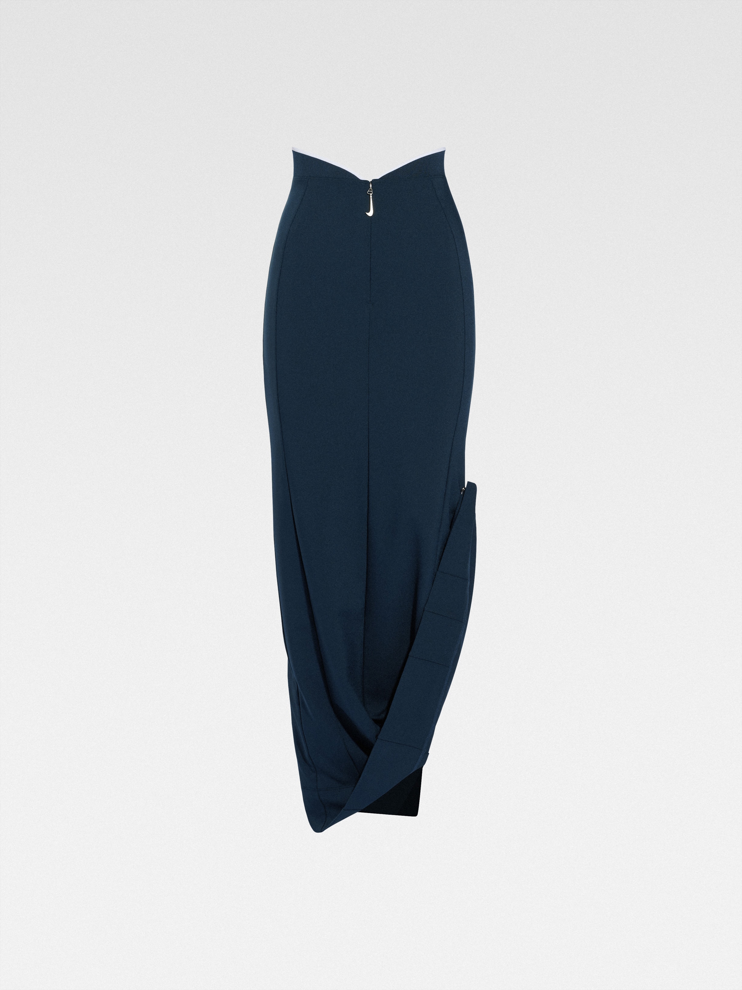 LA JUPE LONGUE NIKE