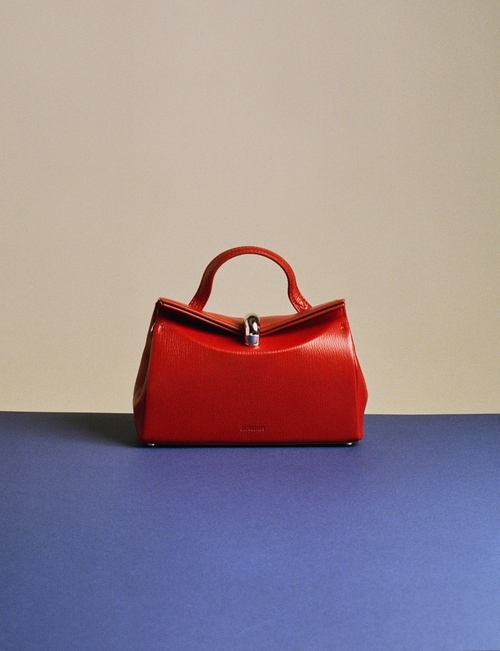 Le petit Val&eacute;rie