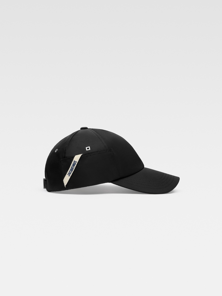 The Ovalie cap by JACQUEMUS | Official website