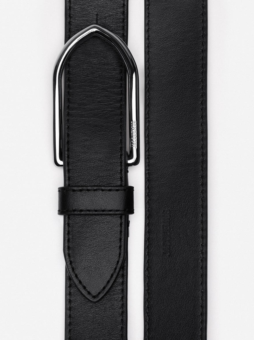 The Bambino belt by JACQUEMUS | Official website display picture 1